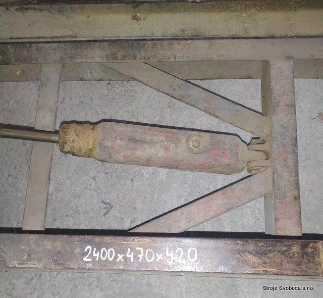 Paletový zdvižný vozík 1600 kg (13719 - pridat (4).jpg)